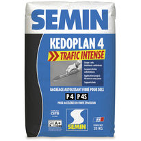 Enduit de ragréage autolissant à séchage rapide pour sols en forte épaisseur | KEDOPLAN 4 TRAFIC INTENSE 