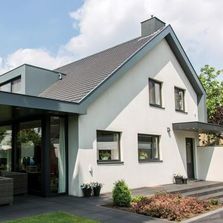 Revêtement extérieur à base de basalte naturel pour façades et toitures | ROCKPANEL Uni