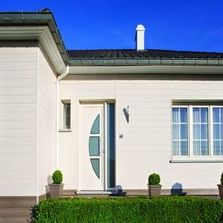 Clins en PVC isolants pour bardage | DECEUNINCK 