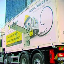 Camion pompe pour coulage de sols sur chantier jusqu'à 200 m de distance | Weber Truck