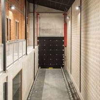 Porte sectionnelle antieffraction sur mesure avec option coupe-feu | SAFE LOCK