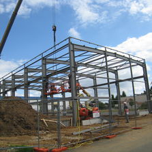 Charpente métallique sur mesure en acier pour bâtiments professionnels | CHARPENTE MÉTALLIQUE