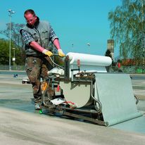 Applicateur mécanique facilitant la mise en oeuvre des résines d'étanchéité | Kemperator