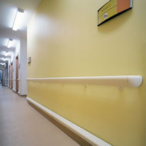 Main courante pare-chocs faible encombrement | Aqua Form 89