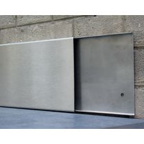 Plinthe de protection décorative en INOX et 100% personnalisable