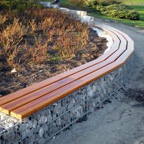 Banc en gabion de forme incurvée | Banc Élégance Pure