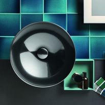 Vasques et plans vasques design pour salles de bains aspect métal  | ALAPE DARK IRON