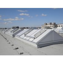 Lanterneau double versant en aluminium et polycarbonate pour éclairage zénithal | LAMILUX Continuous Rooflight S​