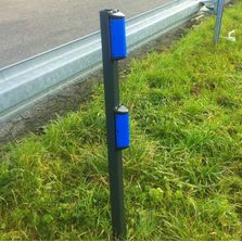 Réflecteurs de dissuasion de gibier pour voies routières  | REFLECTEURS DISSUASION DE GIBIER