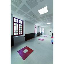 Plafond acoustique en plaques de plâtre perforées captant les formaldéhydes | Creabel