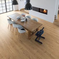 Sol stratifié en 80 décors à pose clipsée | EGGER PRO LAMINATE 2018-2020
