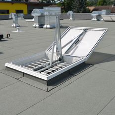 Exutoires de fumées simple vantail pour toitures étanchées | Ecofeu 160/ 160 HPA