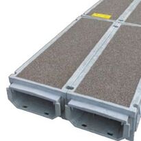 Cheminement anti dérapant | DIPOSTEL