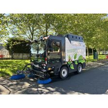 Grande laveuse de voiries compacte CITYJET 6000 (DIESEL) / 5000 (CNG)