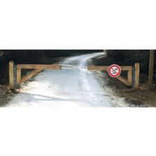 Barrière ouvrante double sans poteau de réception