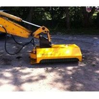 Broyeur 1300 mm pour pelles et tractopelles de 6T à 10T série lourde renforcée | DB35