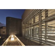 Brise-soleil à lames fixes  horizontales ou verticales