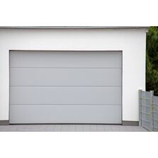 Porte de garage sectionnelle à refoulement sous plafond