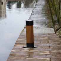 Borne de voirie | Borne Bios en bois et acier pour aménagements extérieurs