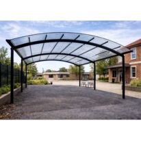 Préau scolaire aluminium sur-mesure | Ovalux – Abri de cour d’école robuste et lumineux