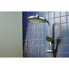 Colonne de douche  et buses flexibles à économie d'eau et débit constant | Activera