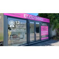 Bungalow aménagé en showroom, bureau d'accueil ou bulle de vente 