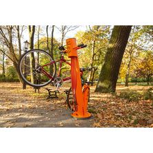 Station de réparation vélos avec totem multifonction | Beta Service Point