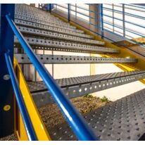 Marches d'escaliers antidérapantes | BOMBRUN