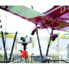 Application mobile pour scan laser longue distance de bâtiments ou d'objets inaccessibles | Artec Remote