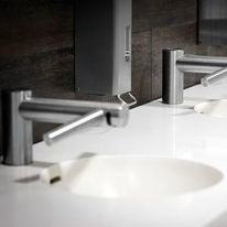 Robinet sèche-mains | Dyson Airblade Wash+Dry court - surélevé - mural 