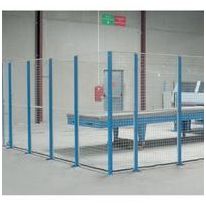  Cloison grillagée pour la protection d’individus, d’espaces ou de matériel