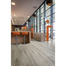 Revêtement de sol professionnel compact en vinyle | Xtreme Lux