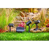 Eclairage de jardin connecté sur mesure en kit de deux ou trois spots | LunAqua Connect