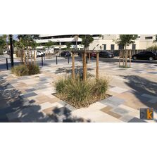 Dalles bouchardée brossées