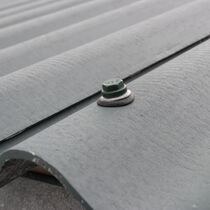 Plaques ondulées en fibres-ciment pour façade | PO5 & PO6 Teinte Naturelle