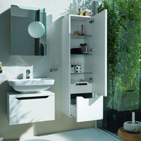 Ligne de sanitaires trapézoïdaux en céramique | Modernaplus