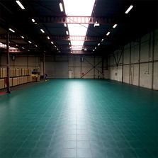 Dalles PVC clipsables antidérapants | MOSAIK FLOOR