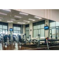 Verre mirroir noir pour applications spéciales | Pilkington Mirropane™ Chrome