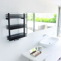 Sèche-serviettes mural formant des étagères | Shelf