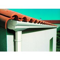 Gouttières PVC en forme de corniche | Ovation