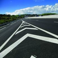 Enduit à chaud extrudé blanc pour marquage routier | XENIA