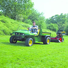 Véhicule utilitaire électrique pour espaces verts | Gator TE