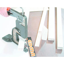 Outil de coupe pour tubes en matériau de synthèse | Jumbocut