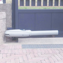 Automatisme pour portails battants avec vantaux jusqu'à 5 m de largeur | Luxo