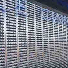 Lames métalliques embouties et perforées pour parement et protection solaire | Sauternes Lumière plaque