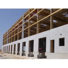 Longrines et façades de quais en béton armé | MAISON BLEUE