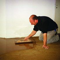 Ragréage autolissant pour locaux classés P3 | UZIN NC 145