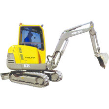 Pelleteuse polyvalente à chenilles en caoutchouc | PEL28C