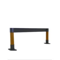 Protection basse de voirie | Protection Bios en bois et acier pour aménagements urbains