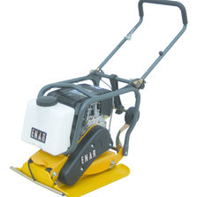 Plaques vibrantes de compactage unidirectionnelles | Zen model